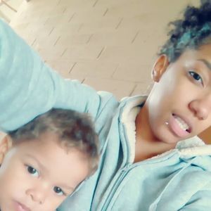 Meet your Posher, Traci